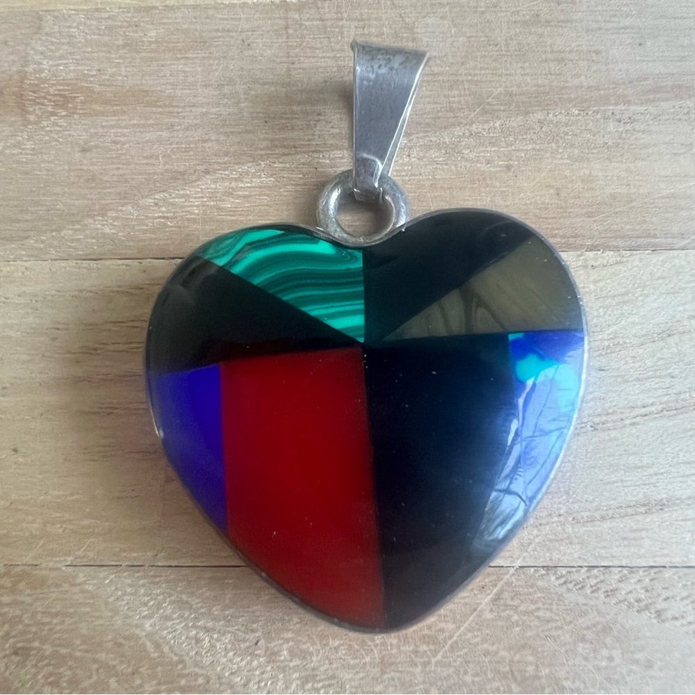 Vintage Mexico 925 Sterling Silver inlay gemstone heart pendant